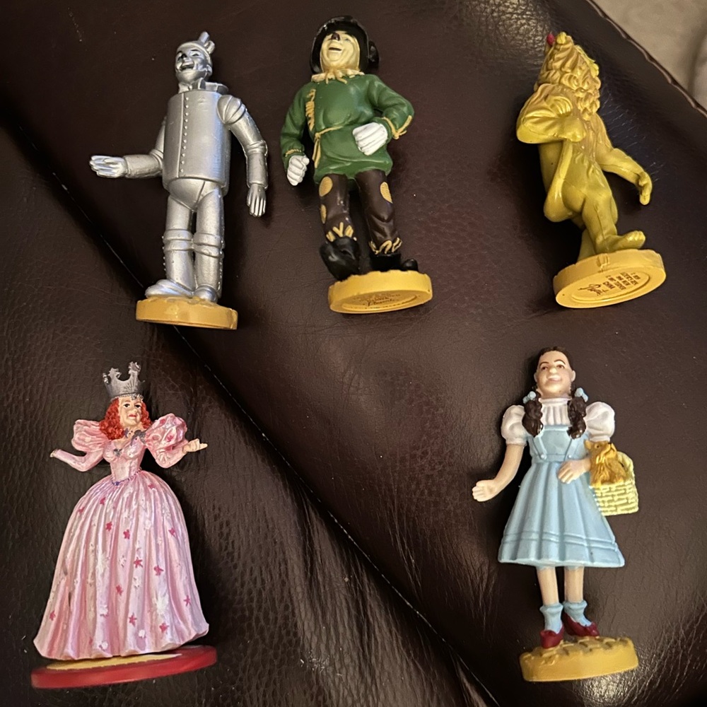 Vintage MGM 1987 Loews Ren Wizard Of Oz Toy Figurines Lot Of 5  3.5" Tall.